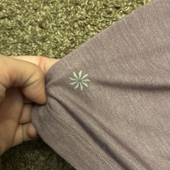 Athleta short sleeve activewear size small p - Picture 4 of 7